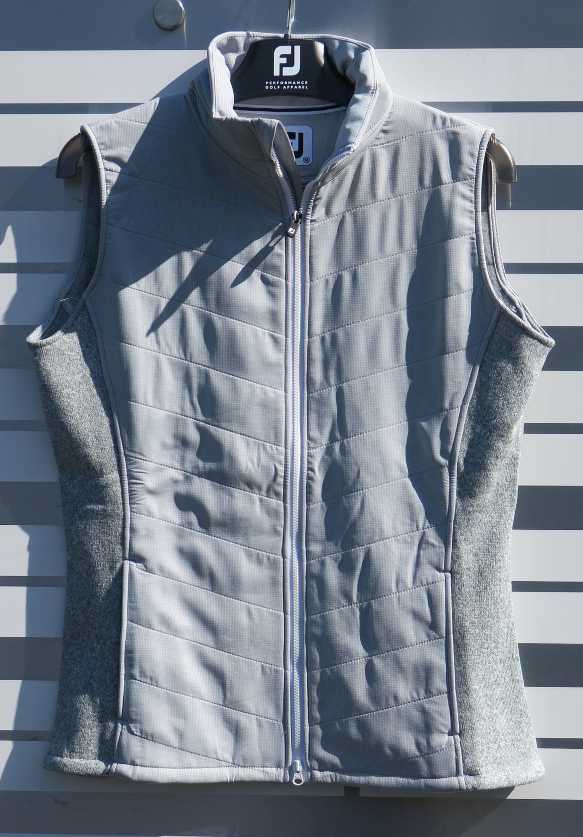 2019-Damen-Tech-Quilt-Vest-grey-noLogo.jpg